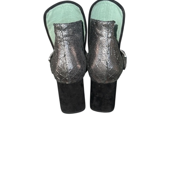 Anthropologie Paoli Arcana metallic Silver Ankle Boots Buckle velvet block heel - Picture 4 of 5